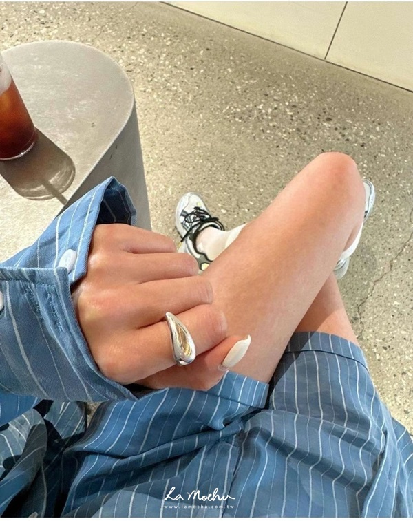 蜜桃絨條紋套裝